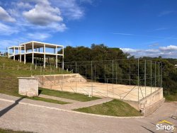 Terreno com 419,17m² no condomínio Moradas da Lomba 