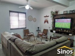 Casa com 02 dormitórios no bairro Rio Branco 