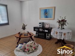 Casa com 02 dormitórios no bairro Rio Branco 