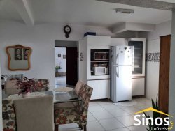 Casa com 02 dormitórios no bairro Rio Branco 