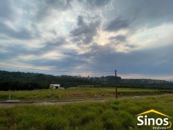 Terreno com 250m² no condomínio Moradas da Lomba 