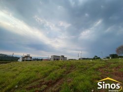 Terreno com 250m² no condomínio Moradas da Lomba 