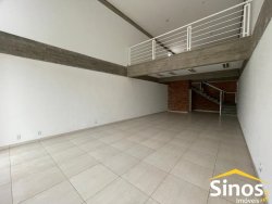 Sala comercial com 112m² para locação no Centro 