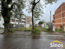 Terreno com 205,88m² para locação no Centro 