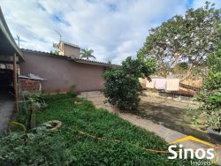 Casa com 02 dormitórios no bairro Lomba Grande 