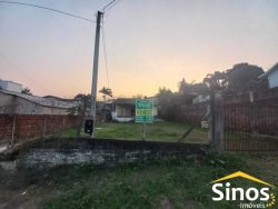 Terreno com construção no bairro Hamburgo Velho 