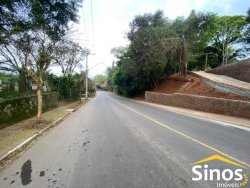 Terreno com 1571,20m² no centro de Lomba Grande 