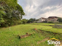 Terreno com 1571,20m² no centro de Lomba Grande 