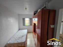 Casa com 03 dormitórios no bairro Rondônia 