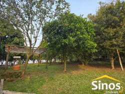 Sítio com 10.700m² no bairro Lomba Grande 