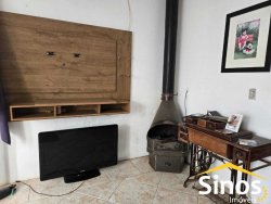 Sítio com 10.700m² no bairro Lomba Grande 