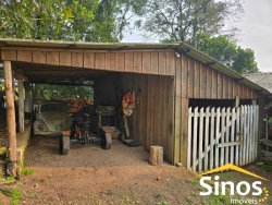 Sítio com 10.700m² no bairro Lomba Grande 