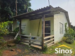 Sítio com 10.700m² no bairro Lomba Grande 