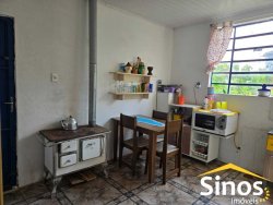 Sítio com 10.700m² no bairro Lomba Grande 