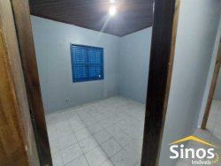 Casa com 03 dormitórios no bairro Canudos 