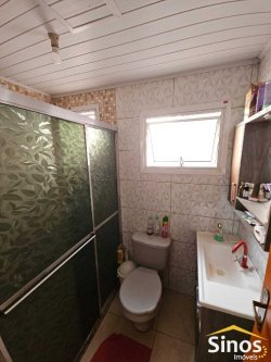 Casa plana com 02 dormitórios no Bairro Canudos 