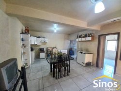 Casa com 03 dormitórios no bairro Hamburgo Velho 