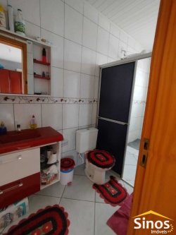 Casa com 04 dormitórios no bairro Campestre 