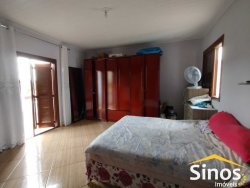 Casa com 04 dormitórios no bairro Campestre 