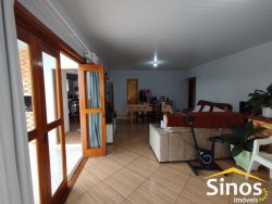 Casa com 04 dormitórios no bairro Campestre 