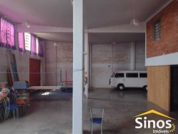 Casa com 04 dormitórios no bairro Campestre 