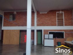 Casa com 04 dormitórios no bairro Campestre 