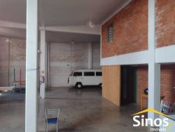 Casa com 04 dormitórios no bairro Campestre 