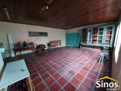 Casa com 03 dormitórios no bairro Ideal 