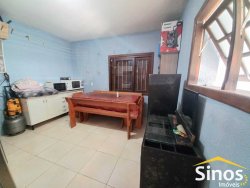 Casa com 04 dormitórios no bairro Santo André  