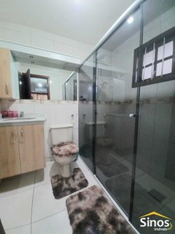Casa com 04 dormitórios no bairro Santo André  