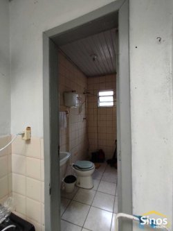 Casa com 03 dormitórios no bairro Liberdade 