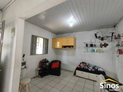 Casa com 03 dormitórios no bairro Liberdade 