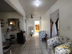 Casa com 03 dormitórios no bairro Liberdade 
