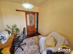 Casa com 03 dormitórios no bairro Ouro Branco 
