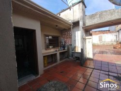 Casa com 03 dormitórios no bairro Liberdade 