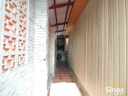 Casa com 03 dormitórios no bairro Liberdade 