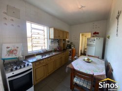 Casa com 03 dormitórios no bairro Rio Branco 