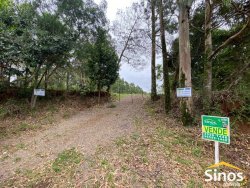 Sítio com 2,8 hectares no bairro Lomba Grande 