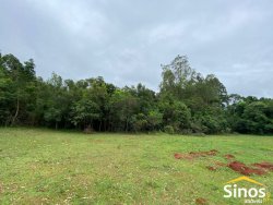 Sítio com 2,8 hectares no bairro Lomba Grande 
