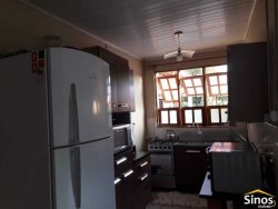 Casa com 03 dormitórios no bairro Liberdade 