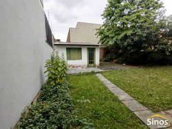 Casa com 03 dormitórios no bairro Liberdade  