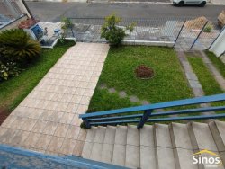 Casa com 03 dormitórios no bairro Liberdade  