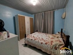 Casa com 03 dormitórios no bairro Liberdade 