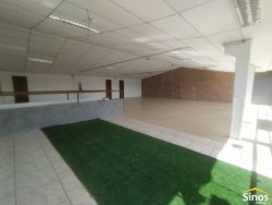 Sala comercial com 170m² no bairro Feitoria  