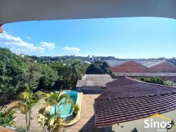 Casa com 03 dormitórios e sala comercial no bairro Rondônia 