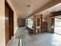 Casa com 03 dormitórios para locação no bairro Rondônia 