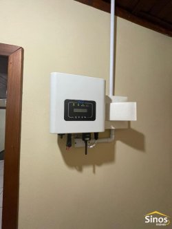 Casa com 03 dormitórios para locação no bairro Rondônia 