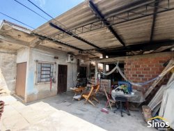 Terreno de 330m² com construção no bairro Canudos 