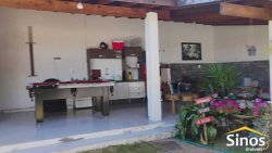 Casa com 02 dormitórios no bairro Lomba Grande  