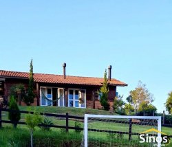 Sítio com 2.500m² no bairro Lomba Grande 